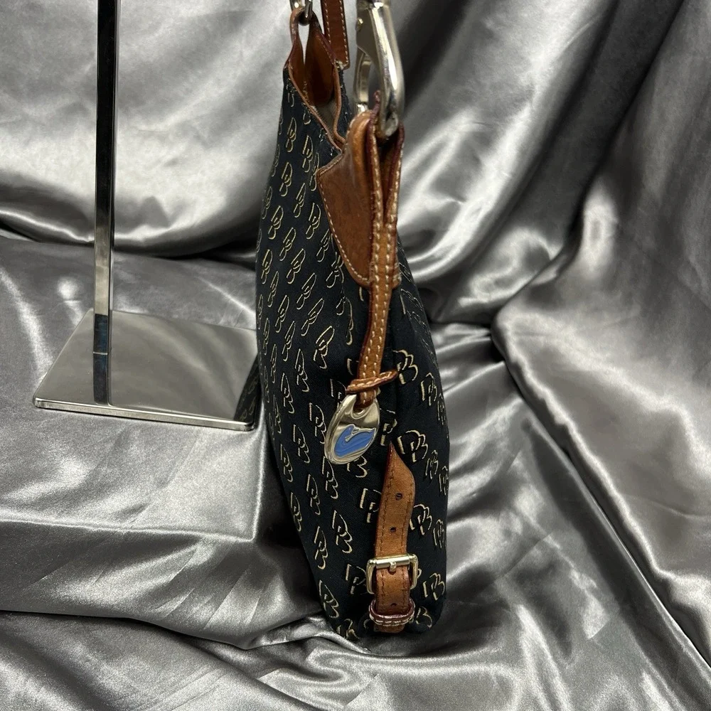 Dooney & Bourke vintage dooney